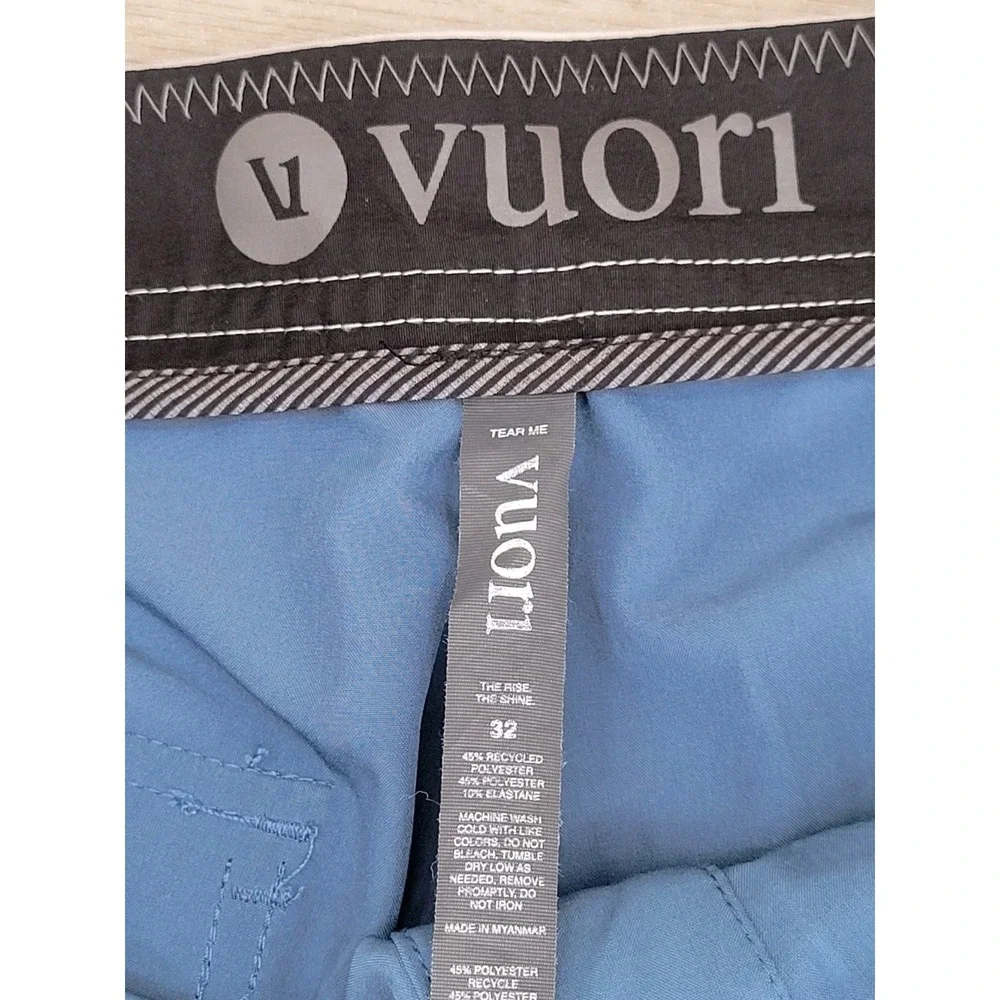 Vuori Cruise Board Shorts Men's 32 Blue Performance Outdoor Swim V314 7.5